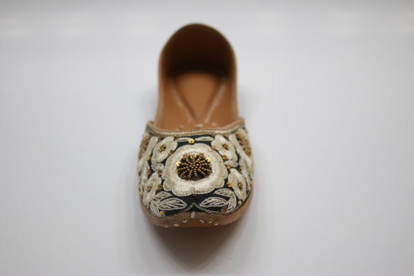 Floral Resham Jutti Flats - Image 5