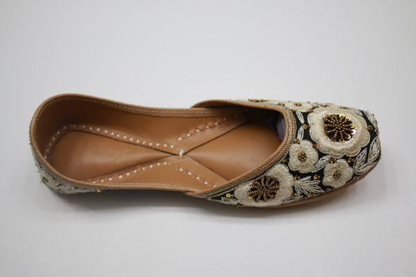 Indian shoes