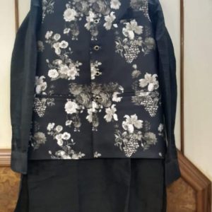 Black Kurta set with Printed Vest