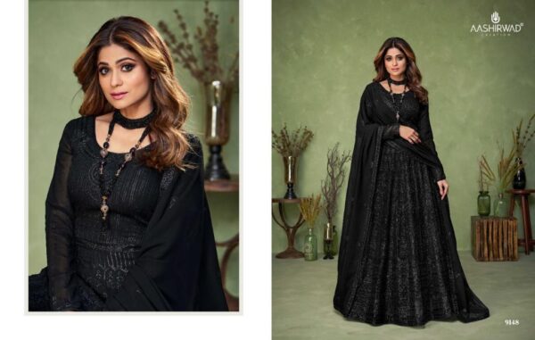 Omnama Salwar Kameeze
