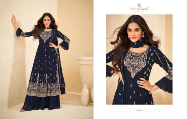 Omnama Salwar Kameeze