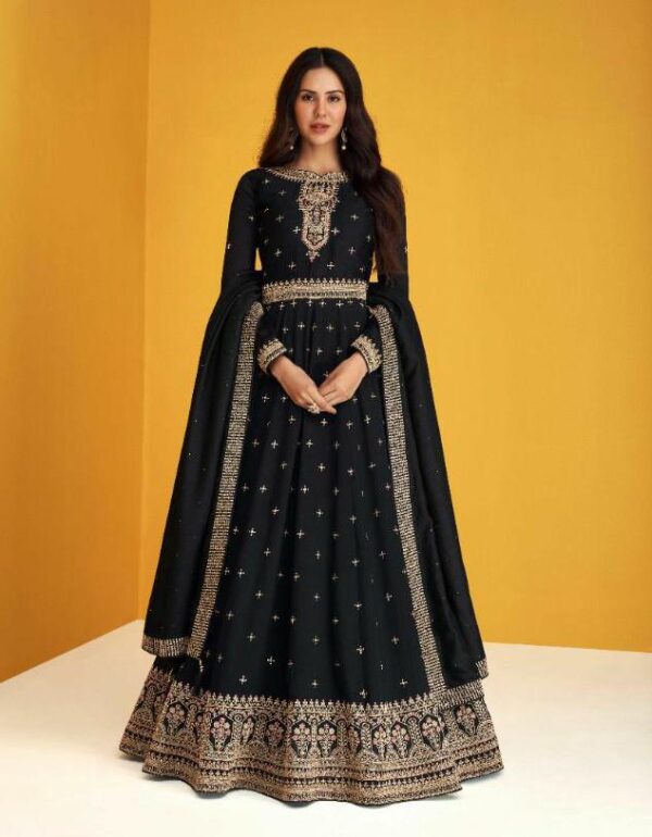 Omnama Salwar Kameeze